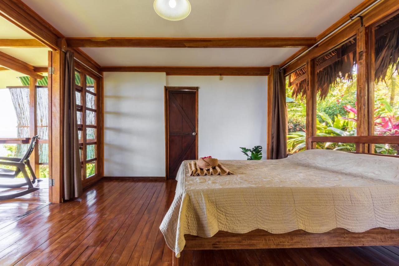 Punta Marenco Lodge Drakes Bay エクステリア 写真